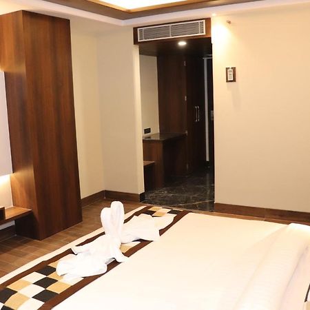 Hotel Grand Geeta Beāwar 외부 사진
