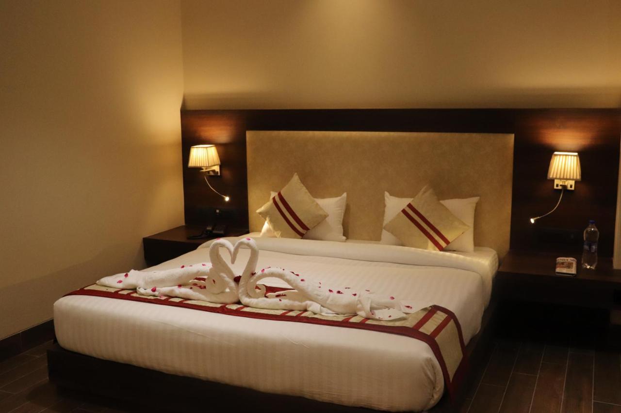 Hotel Grand Geeta Beāwar 외부 사진