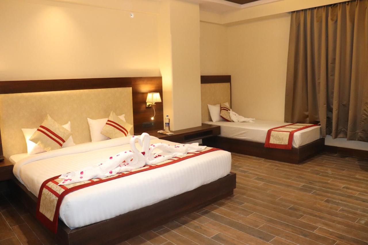 Hotel Grand Geeta Beāwar 외부 사진
