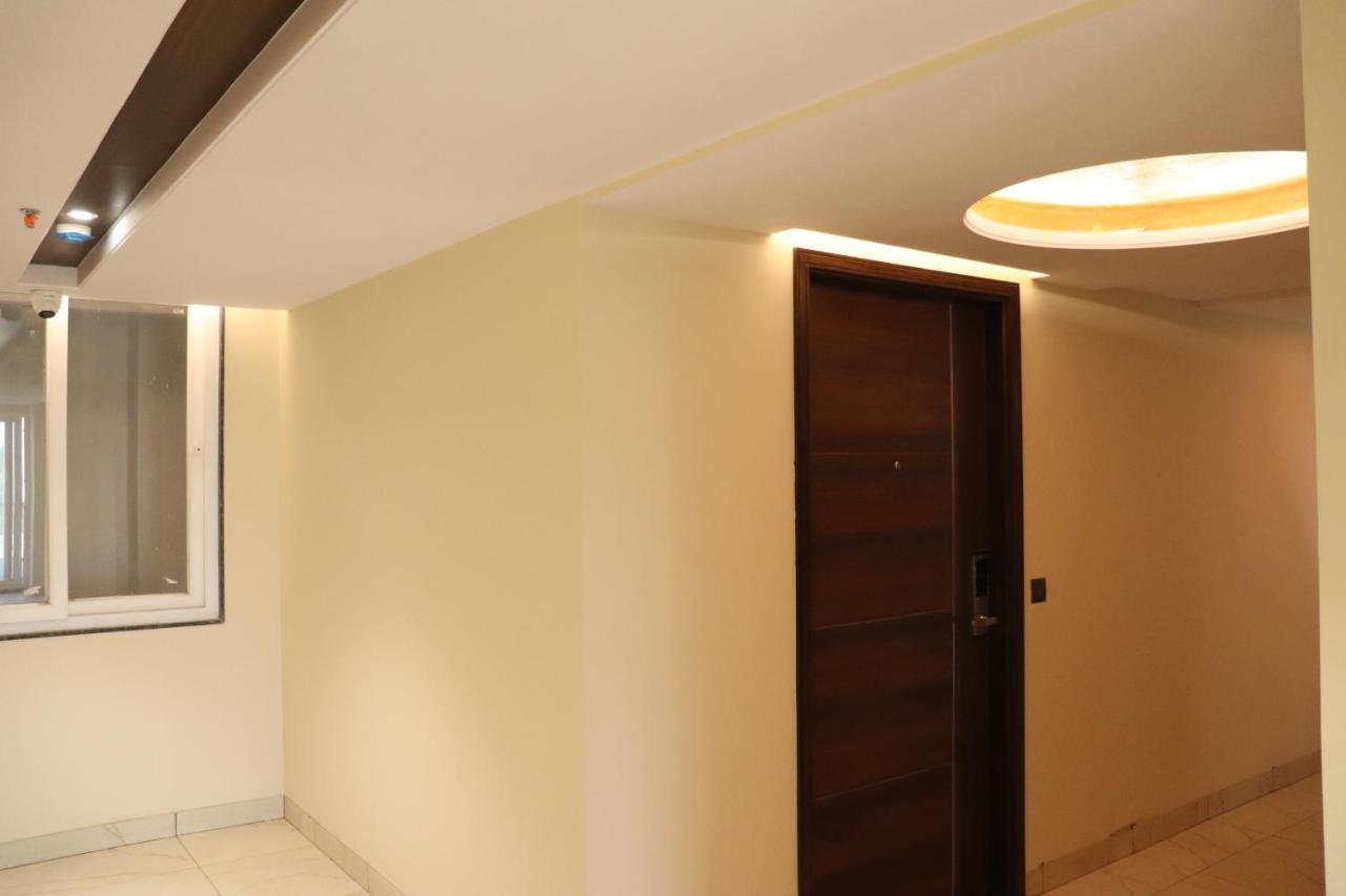 Hotel Grand Geeta Beāwar 외부 사진